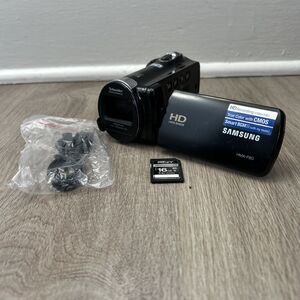 Samsung HMX-F80 HD Flash Memory Camcorder w/ Battery Charging Cord Tested Works